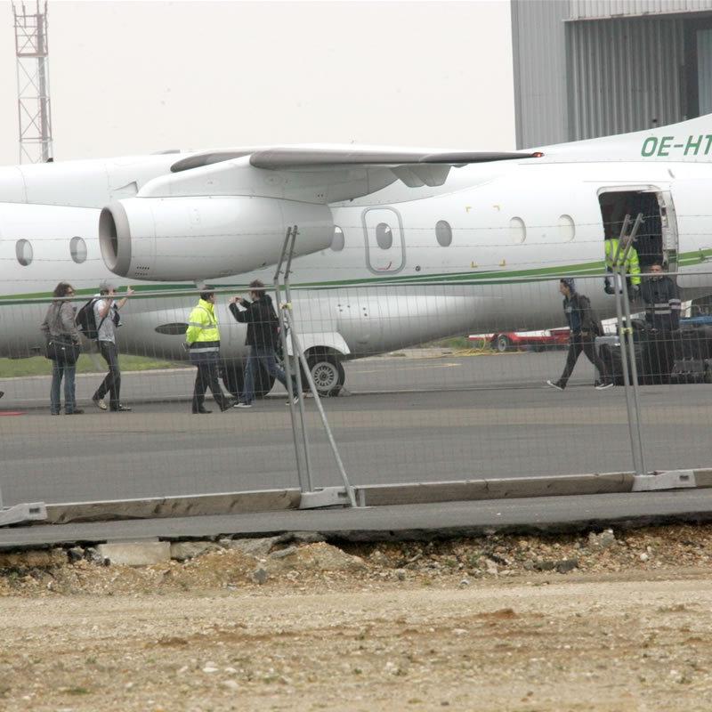 Some airport or other, 2007