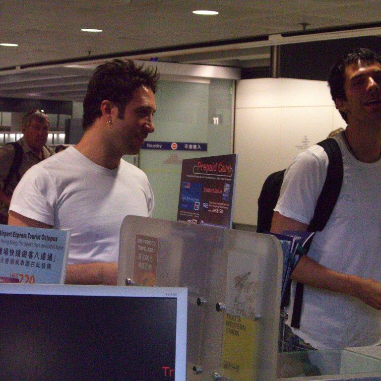 Hong Kong Airport, 2007