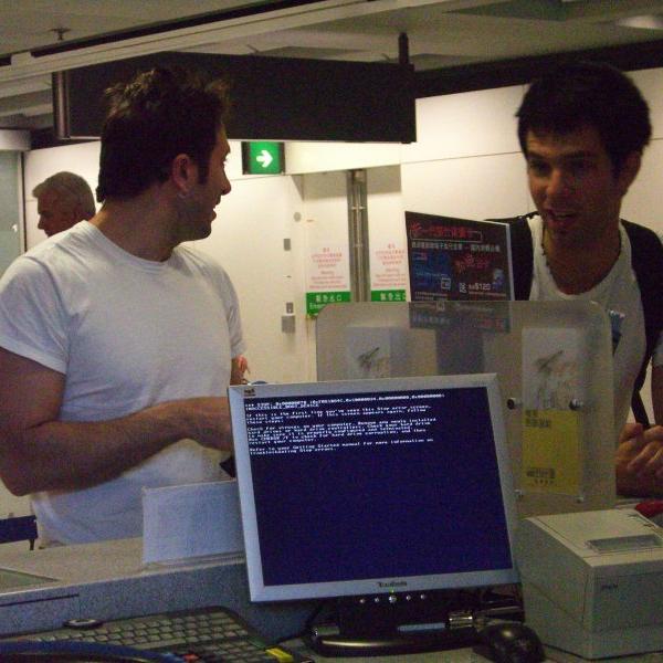 Hong Kong Airport, 2007