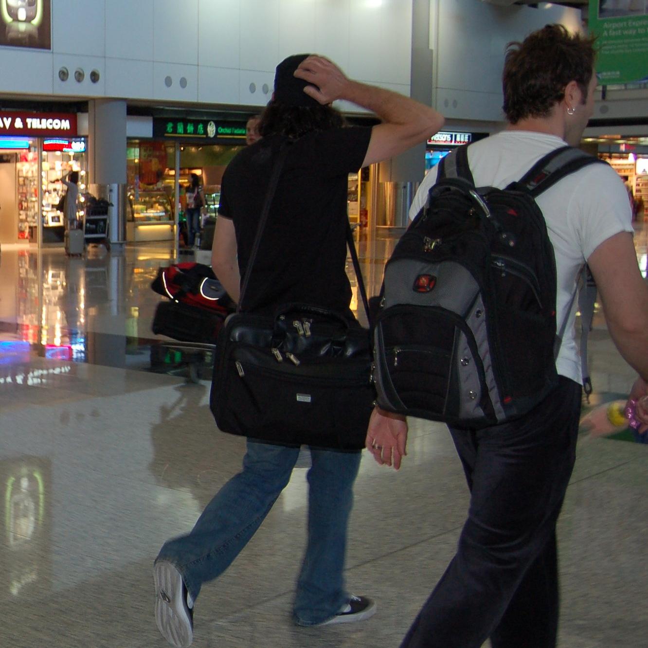 Hong Kong Airport, 2007