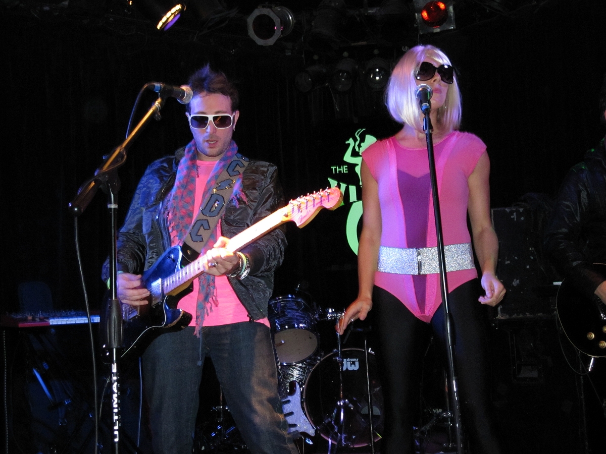 The Viper Room, LA - Oct 08, 2009  